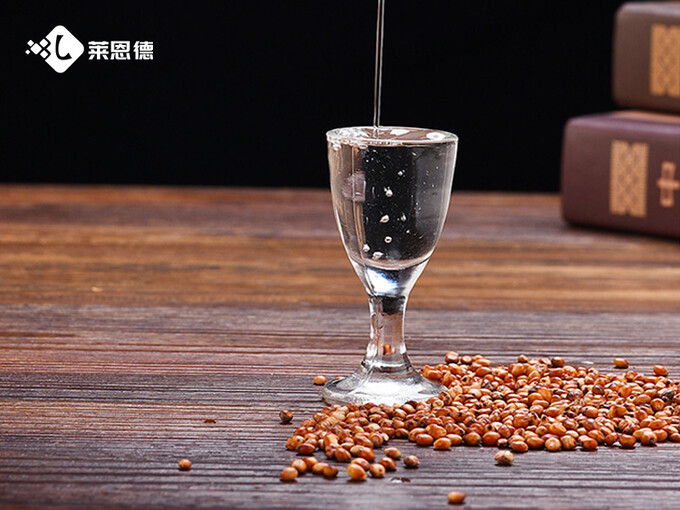 白酒檢測儀怎么選 品牌和功能哪個(gè)更重要
